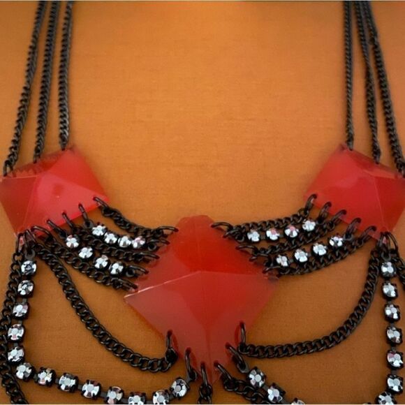 😎 3/$25 Bundled Women's Statement Necklace by H&M in Gun Metal - Picture 4 of 6